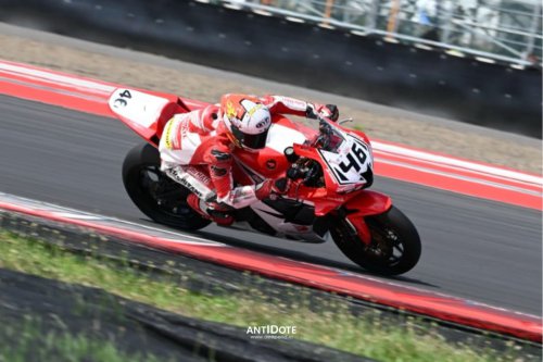 Mandalika Racing Series 2025 Pembalap AHRT &ndash; DOMINASI POIDUM 600 CC
