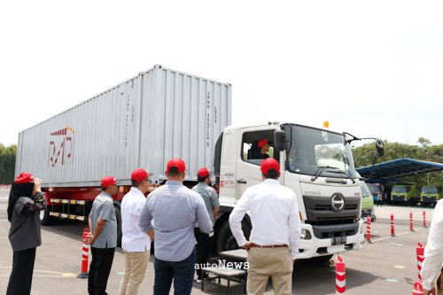 Safety Driving Hino Gandeng Nestl&eacute; &ndash; BANGUN BUDAYA KESELAMATAN DI JALAN RAYA