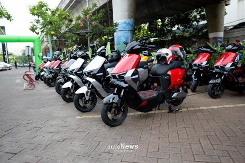 Kendaraan Listrik Ofero Ride &amp; Connect &ndash; RAYAKAN GAYA HIDUP URBAN LEWAT STAREER 3 LIT
