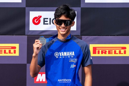 R3 bLU cRU World Cup 2025 Musim Perdana, Arai Agaska Langsung Runner-Up Dunia &ndash; DI R3 BLU CRU 2025