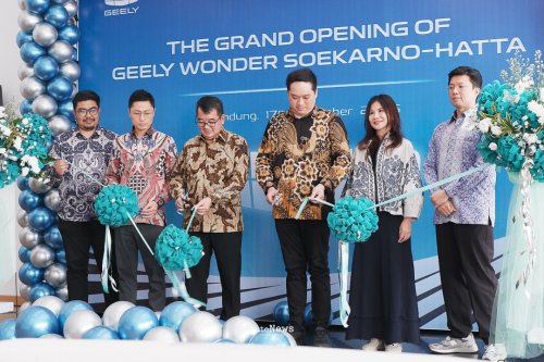 Pembukaan Dealer Geely Perluas Jaringan di Jabar &ndash; DEALER TERBESAR HADIR DI BANDUNG