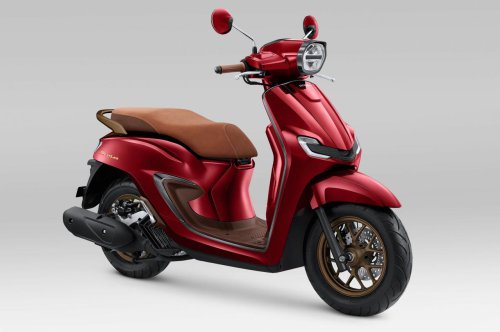 Motor Skutik New Honda Stylo 160 &ndash; VARIASI HARGA DAN TIPE TERBARU DI JAKARTA