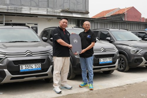 Mobil Listrik Citro&euml;n &Euml;-C3 Jadi Andalan Taksi Listrik Express, Unit Bertambah Lagi