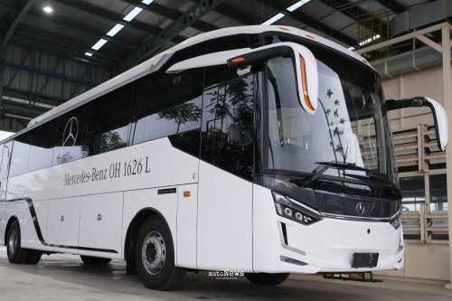 Commercial Vehicle Bus Mercedes-Benz Rakitan Indonesia &ndash; RESMI DIEKSPOR KE THAILAND