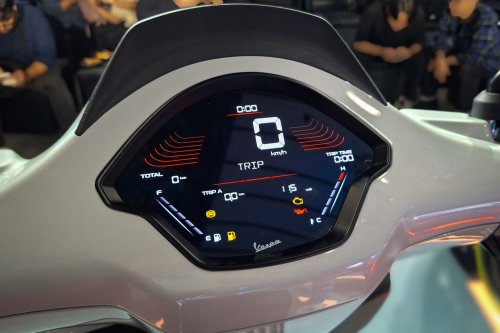 Motor Baru Vespa Primavera &amp; Sprint Terbaru &ndash; KINI PUNYA SPEEDOMETER DIGITAL