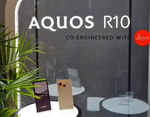 Sharp AQUOS R10 Meluncur di Indonesia, Bawa Juga Kamera Leica!