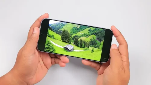 Review iQOO Z11: Ini Baru Smartphone Baterai Badak!