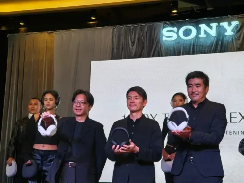 Sony 1000X The Collexion (4)