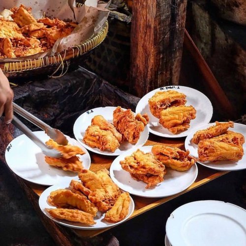 Menikmati Kopi Klotok Jogja dan Kulinernya yang Istimewa