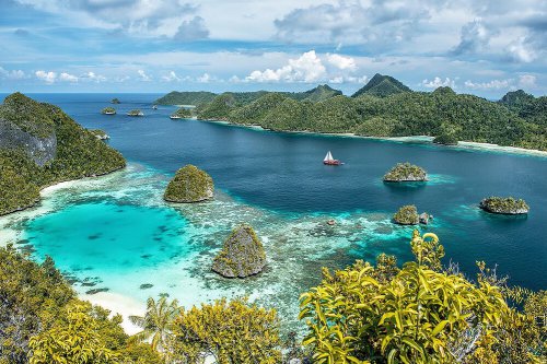 Raja Ampat,  Surga Tersembunyi di Ujung Timur Indonesia
