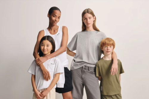 UNIQLO x ANYA HINDMARCH T-SHIRT SHOP Telah Hadir Mulai 29 Mei 2025