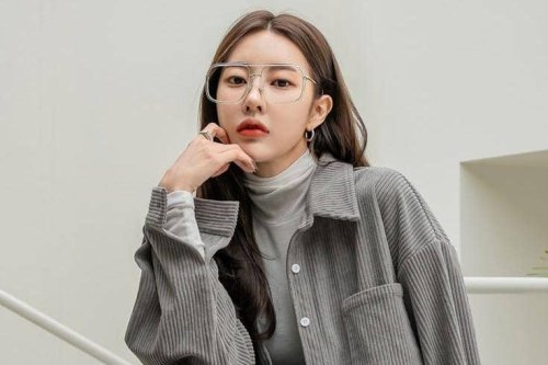 1. Kelebihan Bahan Corduroy, 2. Kekurangan Bahan Corduroy, 3. Karakteristik Bahan Corduroy, 4. Cara Merawat Kain Corduroy, Mengenal Kelebihan dan Kekurangan Bahan Corduroy, Apa Saja?