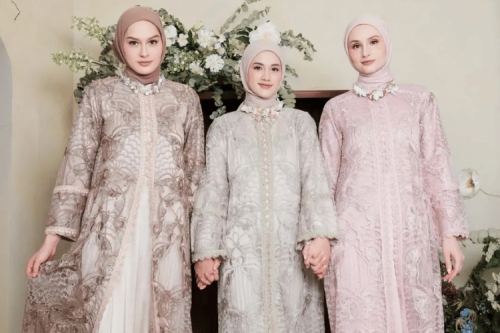 Top 5+ Referensi Model Gamis Kombinasi Organza, Tampil Lebih Anggun!