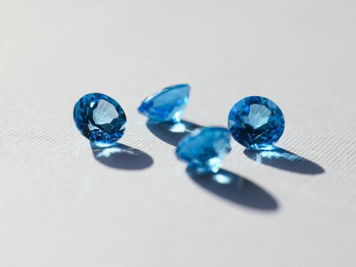 Berapa Harga Batu Blue Safir Asli? Ini Kisarannya