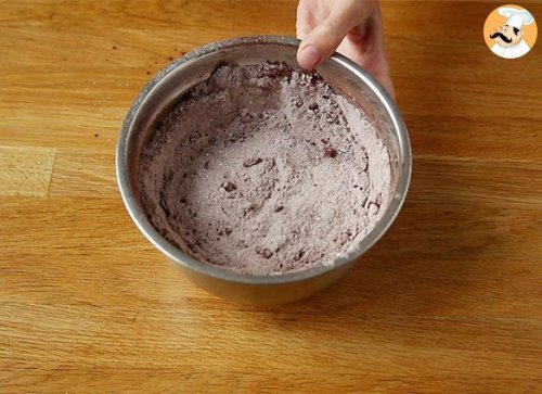 Chocolate mayonnaise cake