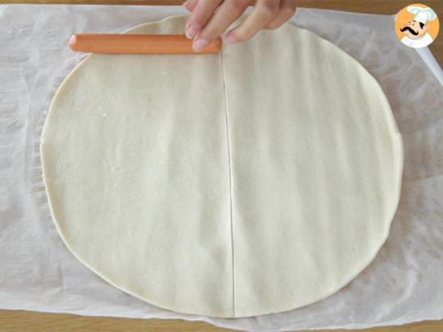 Flaky flowers - video recipe !