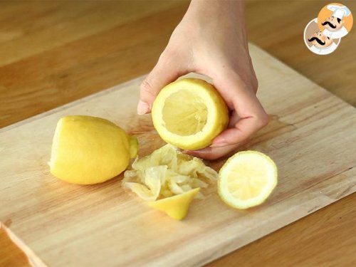 Lemon sorbet, a fresh dessert