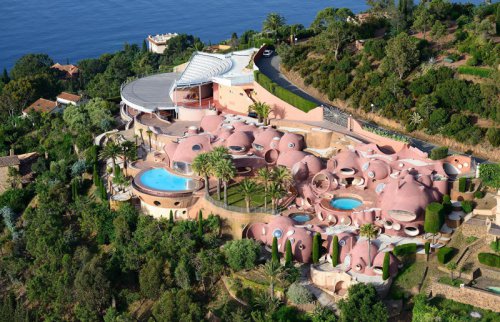 A tour of the world&rsquo;s most famous 31 homes