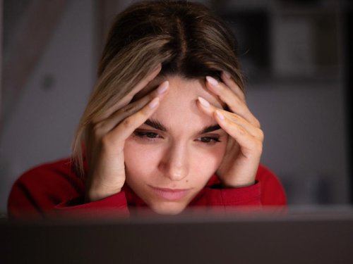 How to spot the symptoms of burnout and treat them, according to wellbeing experts