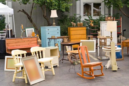 Top 8+ Ways To Get Rid of Old Furniture