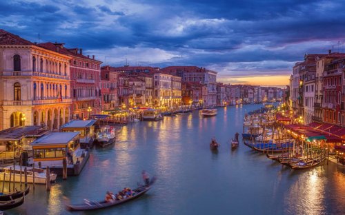 The 23 best bars and caf&eacute;s in Venice