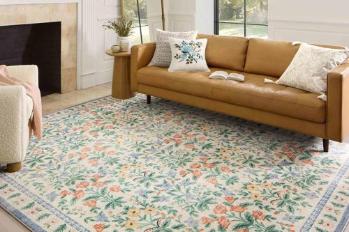 Top 11+ designer-approved decor pieces to add to your living room&mdash;all at an Amazon budget