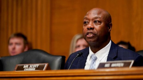 Senate banking leaders move forward with major digital asset market structure discussions