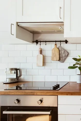 What is limescale?, Why is it important to descale your kettle?, How to clean an electric kettle inside and out, How to clean a kettle, What is the best way to clean the inside of a kettle?, How to clean a kettle in less than 5 minutes