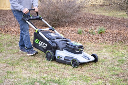 After Testing More Than 30 Lawn Mowers, We Found the Best Self-Propelled Models