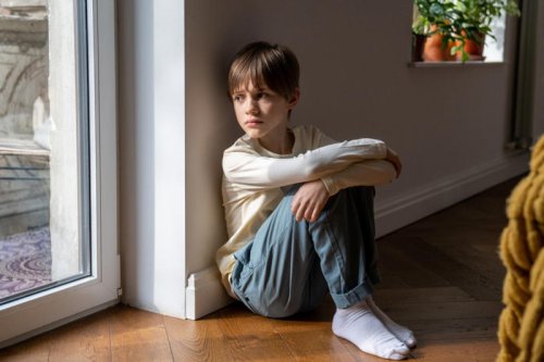 Brain changes after childhood trauma and breakups
