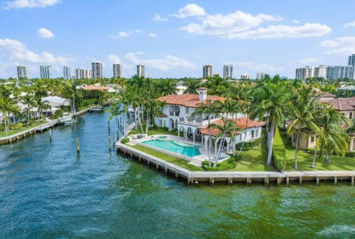 Guy Fieri sold one of his Florida houses. Here&rsquo;s who bought it, how much was paid.