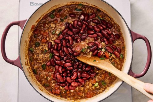 Top 8+ canned vegetables you should always keep in your pantry