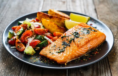 Top 29+ foods to eat (plus ones to avoid) if you want to live longer