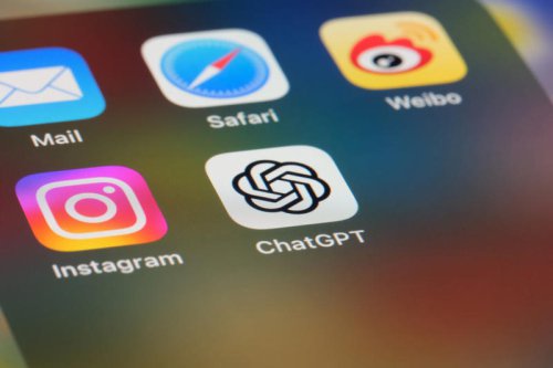 Trust issues and chatbots: Why we&rsquo;re turning to AI for relationship advice in 2025