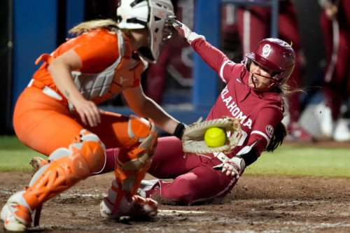 NCAA softball tournament 2025: Full bracket, schedule, regional hosts for Road to OKC