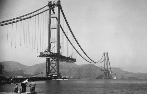Retro photos reveal how the world's greatest landmarks were built
