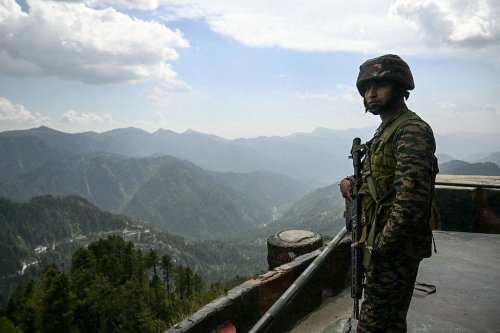Experts fear India and Pakistan fragile ceasefire won&rsquo;t hold
