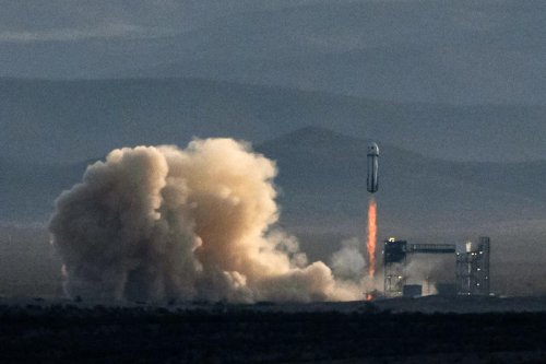 After celebrity spaceflight with Katy Perry, Blue Origin unveils crew for next launch