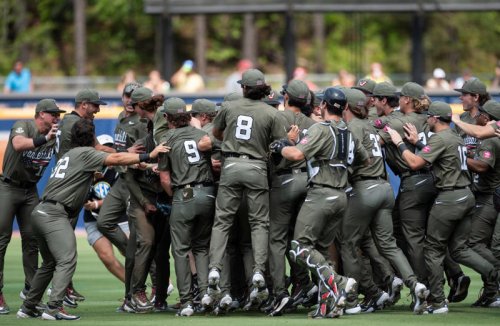 NCAA baseball bracket 2025: Full regional schedule, matchups, dates for CWS field