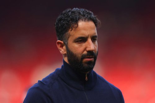Chelsea urged to hijack &pound;60m Manchester United transfer