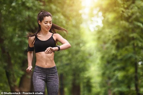 Failing to lose weight? Scientists say smartwatches don't give accurate calorie counts