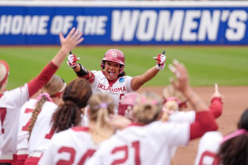 Who's No. 1 in way-too-early 2026 college softball rankings? Breaking down top 25