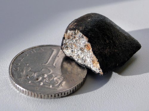What&rsquo;s Inside a Meteorite? Hidden Clues About Our Solar System&rsquo;s Formation