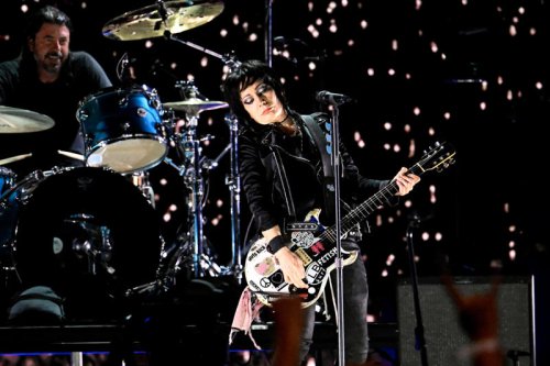 Joan Jett remains an unapologetic rocker: 'I'm happy with who I am'