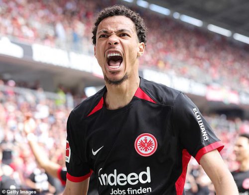 Man United 'make approach to sign forward' as they join Liverpool and Chelsea in race - with Ruben Amorim looking to continue adding to his front line