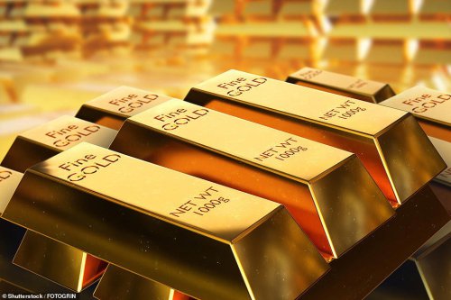 Investors rush to Gold as Middle East clashes intensify