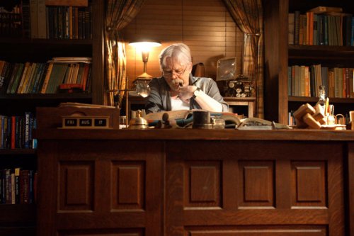 Mark Hamill is a 'Star Wars' icon. But he's loving his character actor era.