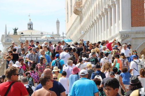 Top 10+ Destinations Where Tourists Aren&rsquo;t Always Welcome Anymore