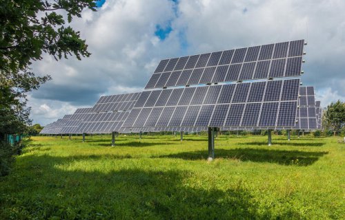 Why the Clean Energy Boom Might Be Fueling Inequality