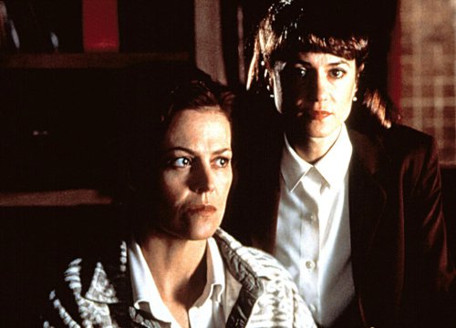 &lsquo;One of the best&rsquo; psychological thrillers of the 90s has just been added to Netflix